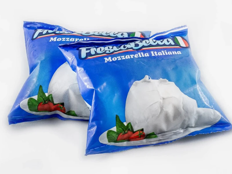 MOZZARELLA DI VACCA SURGELATA IN SACCHETTO DI PLASTICA TERMOSALDATO 100-125g_hero